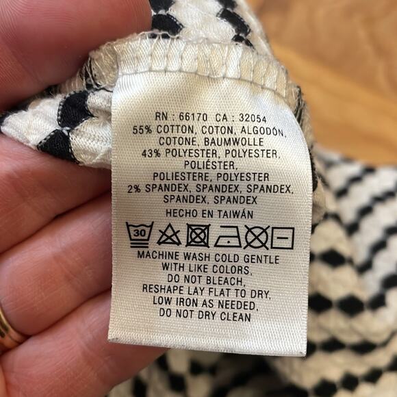 Anthropologie Postmark Peplum Hem black and white Top size xtra small - Picture 7 of 7